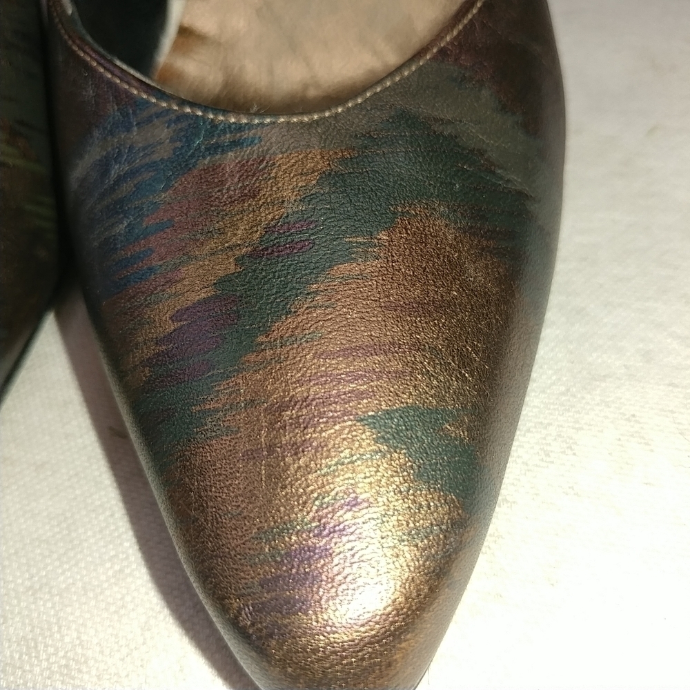 Stuart Weitzman, Pointed Toe, Black/Brown Pumps Si - image 3